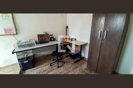 Casa à venda com 135m², 5 quartos e 2 vagas