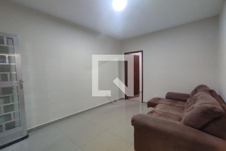 Casa à venda com 70m², 2 quartos e 1 vagaSala