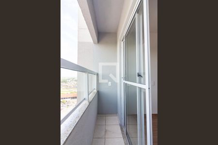 Sacada de apartamento à venda com 2 quartos, 47m² em Piratininga, Osasco