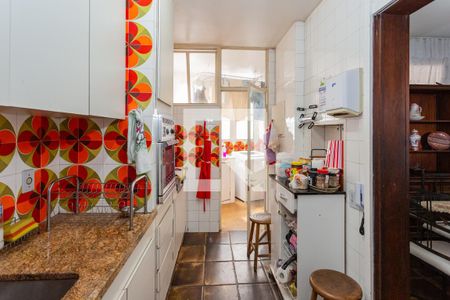 Cozinha de apartamento à venda com 4 quartos, 220m² em Cruzeiro, Belo Horizonte