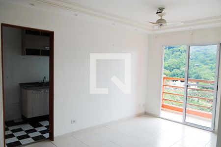 Sala de apartamento para alugar com 2 quartos, 50m² em Jardim Vista Alegre, Embu das Artes