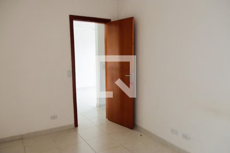 Quarto 1 de apartamento para alugar com 2 quartos, 50m² em Jardim Vista Alegre, Embu das Artes