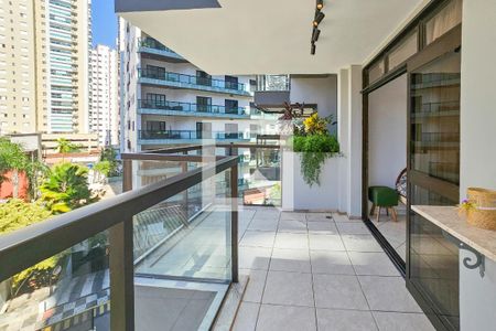 Varanda de apartamento para alugar com 3 quartos, 145m² em Pitangueiras, Guarujá