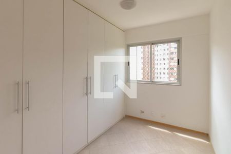 Quarto de apartamento à venda com 3 quartos, 86m² em Vila Paris, Belo Horizonte