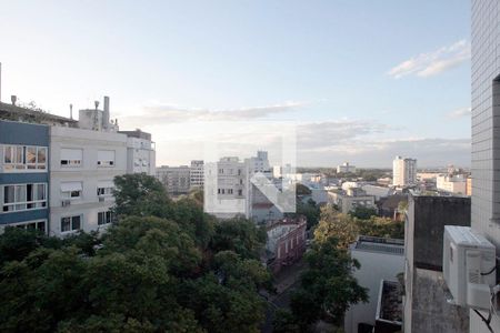 Sala Vista de apartamento à venda com 2 quartos, 65m² em Independência, Porto Alegre