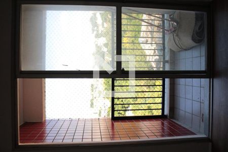 varanda de apartamento à venda com 3 quartos, 65m² em Vila Indiana, São Paulo