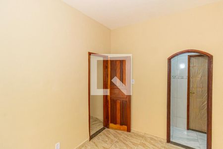 Sala de casa à venda com 1 quarto, 45m² em Irajá, Rio de Janeiro
