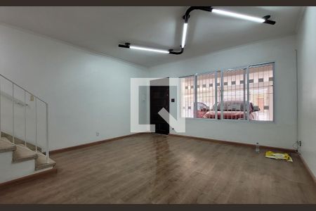 Sala de casa para alugar com 3 quartos, 220m² em Jardim Bela Vista, Santo André