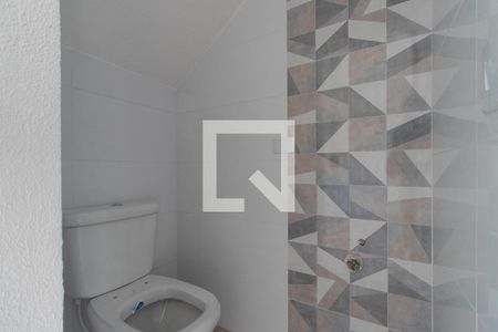 Lavabo de casa de condomínio à venda com 3 quartos, 70m² em Vila Nilo, São Paulo
