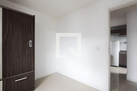 Quarto 1 de apartamento para alugar com 2 quartos, 40m² em Jardim Dona Leopoldina, Porto Alegre