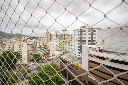 Vista da Sala de apartamento para alugar com 2 quartos, 64m² em Tijuca, Rio de Janeiro