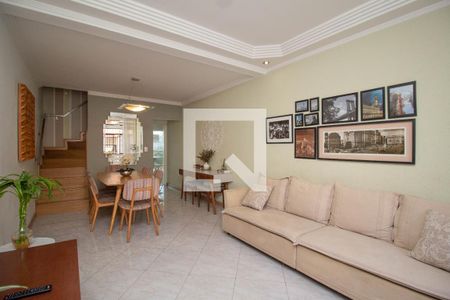 Sala de casa à venda com 2 quartos, 125m² em Vila Pereira Barreto, São Paulo