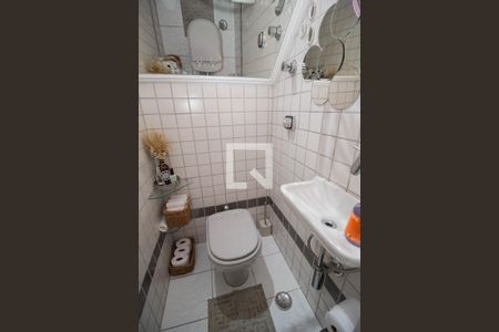 Lavabo de casa à venda com 3 quartos, 160m² em Vila Pereira Barreto, São Paulo