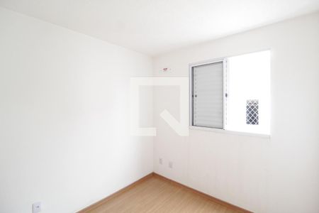 Quarto 2 de apartamento para alugar com 2 quartos, 45m² em Jardim Patricia, Uberlândia