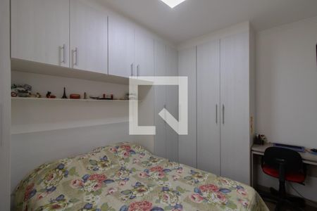 Suite de apartamento à venda com 3 quartos, 64m² em Jardim Cocaia, Guarulhos
