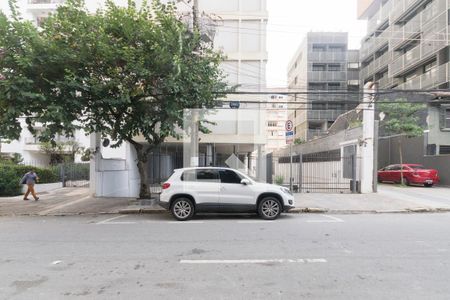 Fachada de apartamento à venda com 3 quartos, 147m² em Pinheiros, São Paulo