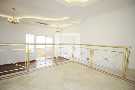 Sala piso Superior de apartamento à venda com 4 quartos, 222m² em Vila Uberabinha, São Paulo