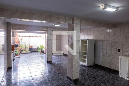 Casa à venda com 150m², 2 quartos e 2 vagas Casa à venda com 150m², 2 quartos e 2 vagasÁrea de Serviço