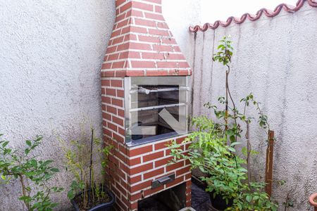 Casa à venda com 150m², 2 quartos e 2 vagas Casa à venda com 150m², 2 quartos e 2 vagasChurrasqueira