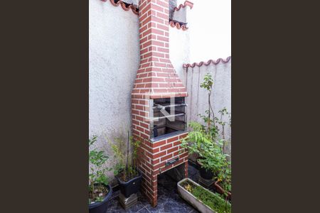 Casa à venda com 150m², 2 quartos e 2 vagas Casa à venda com 150m², 2 quartos e 2 vagasChurrasqueira