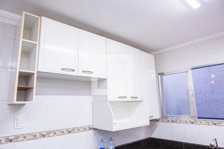 Cozinha de casa à venda com 2 quartos, 150m² em Vila Londrina, São Paulo