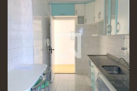 Apartamento à venda com 3 quartos, 75m² em Vila Isa, São Paulo