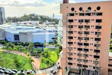 Vista  de apartamento à venda com 2 quartos, 76m² em Belvedere, Belo Horizonte