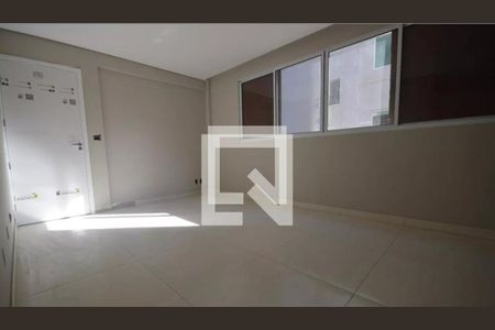 Apartamento à venda com 2 quartos, 77m² em Serra, Belo Horizonte