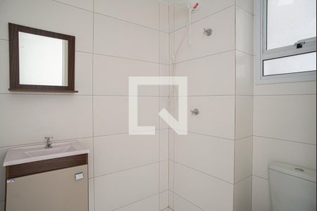 Banheiro de kitnet/studio para alugar com 1 quarto, 25m² em Bela Vista, São Paulo