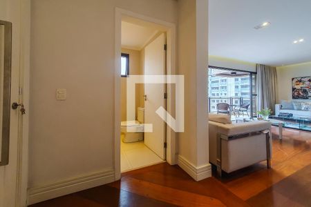 hall entrada de apartamento à venda com 4 quartos, 200m² em Jardim Vila Mariana, São Paulo