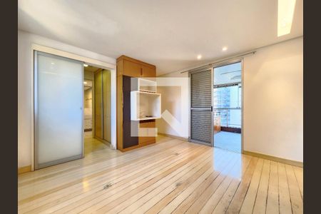 Quarto Suíte Máster de apartamento à venda com 4 quartos, 160m² em Santo Agostinho, Belo Horizonte