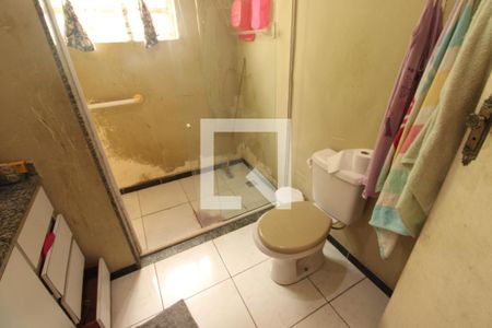 Banheiro de casa à venda com 3 quartos, 0m² em Irajá, Rio de Janeiro