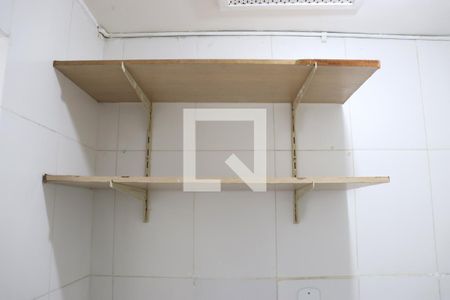 Cozinha de kitnet/studio para alugar com 1 quarto, 25m² em Bela Vista, São Paulo