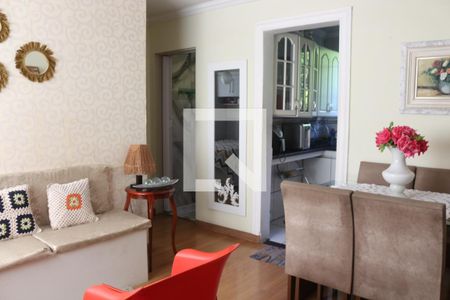 Sala de apartamento à venda com 2 quartos, 49m² em Dom Silverio, Belo Horizonte