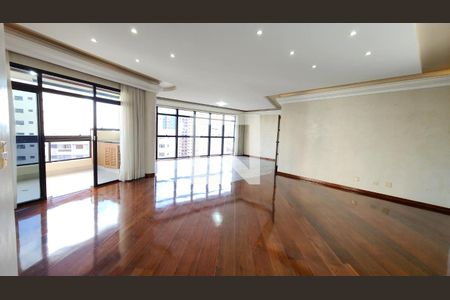 Sala de apartamento para alugar com 5 quartos, 275m² em Macuco, Santos