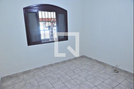 Quarto  de casa para alugar com 3 quartos, 90m² em Mirim, Praia Grande