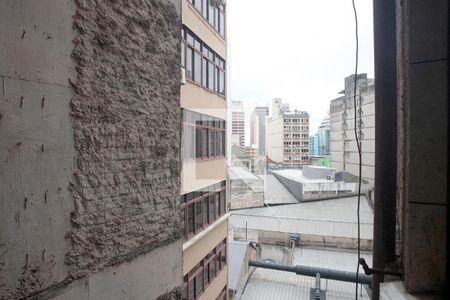 Sala + Cozinha Vista de apartamento à venda com 2 quartos, 49m² em Centro Histórico, Porto Alegre