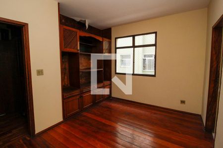 Sala  de apartamento à venda com 3 quartos, 95m² em Santo Antônio, Belo Horizonte