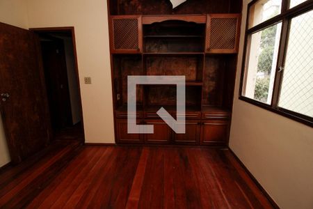 Sala  de apartamento à venda com 3 quartos, 95m² em Santo Antônio, Belo Horizonte