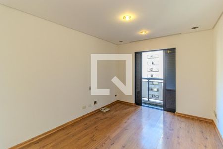 Sala de TV de apartamento à venda com 4 quartos, 245m² em Higienópolis, São Paulo