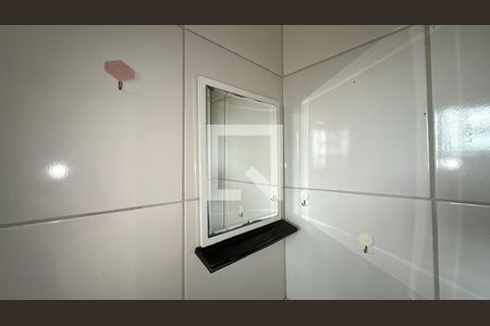 Banheiro de kitnet/studio para alugar com 1 quarto, 10m² em Cruzeiro, São José dos Pinhais