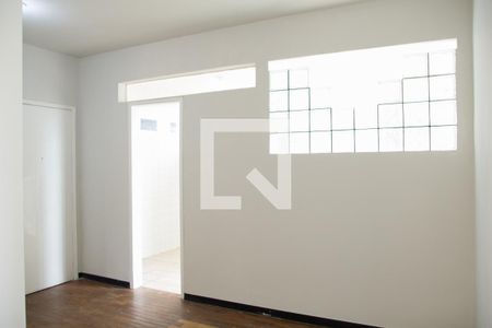Sala de apartamento à venda com 4 quartos, 75m² em Serra , Belo Horizonte