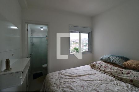 Suíte de apartamento para alugar com 2 quartos, 55m² em Vila Tibiriçá, Santo André