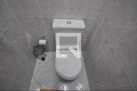 Lavabo de casa para alugar com 3 quartos, 300m² em Vila Irmaos Arnoni, São Paulo