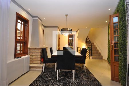 Sala de casa para alugar com 3 quartos, 300m² em Vila Irmaos Arnoni, São Paulo