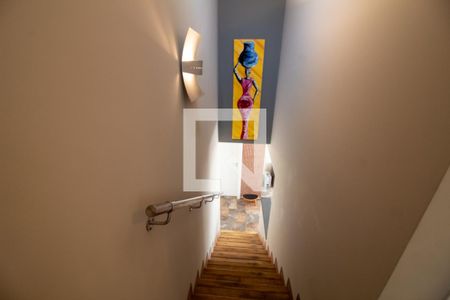 Escada de apartamento à venda com 2 quartos, 96m² em Campo Belo, São Paulo
