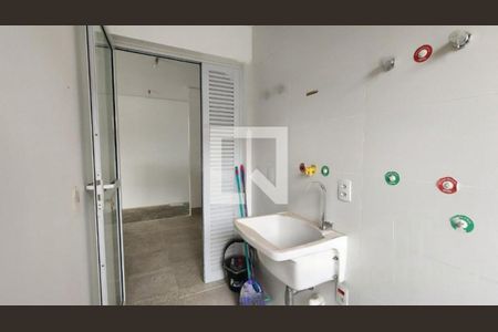 Apartamento à venda com 2 quartos, 103m² em Jardim das Acacias, São Paulo