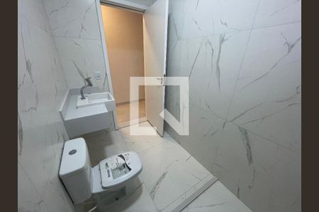 Banheiro suíte de casa à venda com 3 quartos, 99m² em Jardim Marambaia, Jundiaí