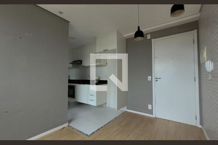 Sala de apartamento para alugar com 2 quartos, 36m² em Parque São Vicente, Santo André