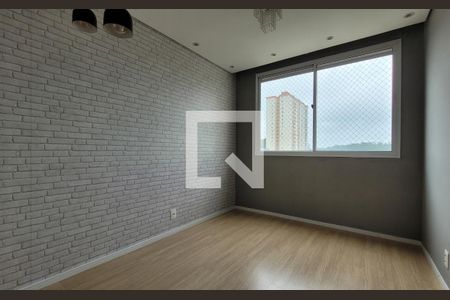 Sala de apartamento para alugar com 2 quartos, 36m² em Parque São Vicente, Santo André